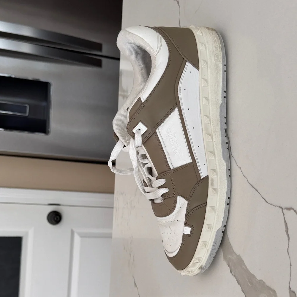 Valentino Garavani Cream and Brown/Green Casual Sneakers Size 10 - Picture 4 of 9